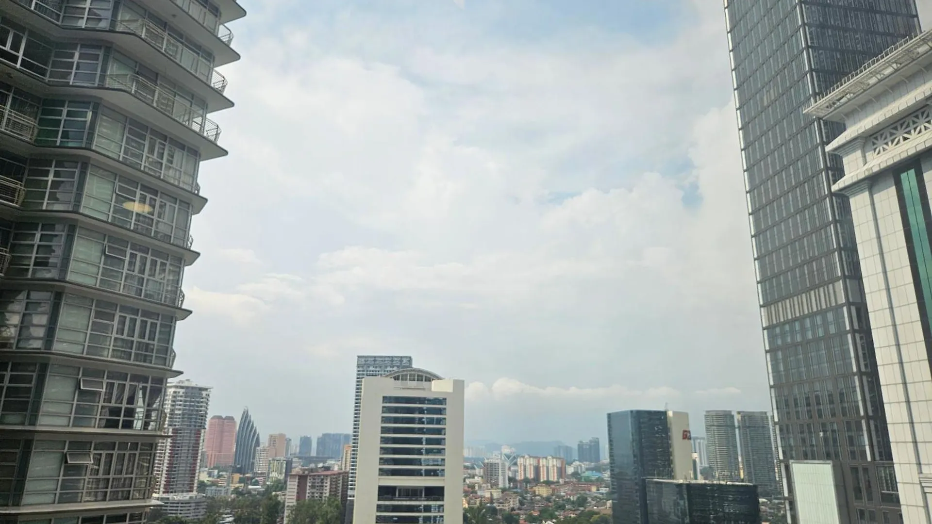 Sky Suites Klcc By Asiapex Kuala Lumpur Malaysia